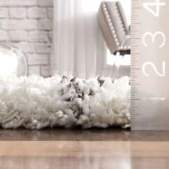 NuLOOM Lizzie Diamond Shag