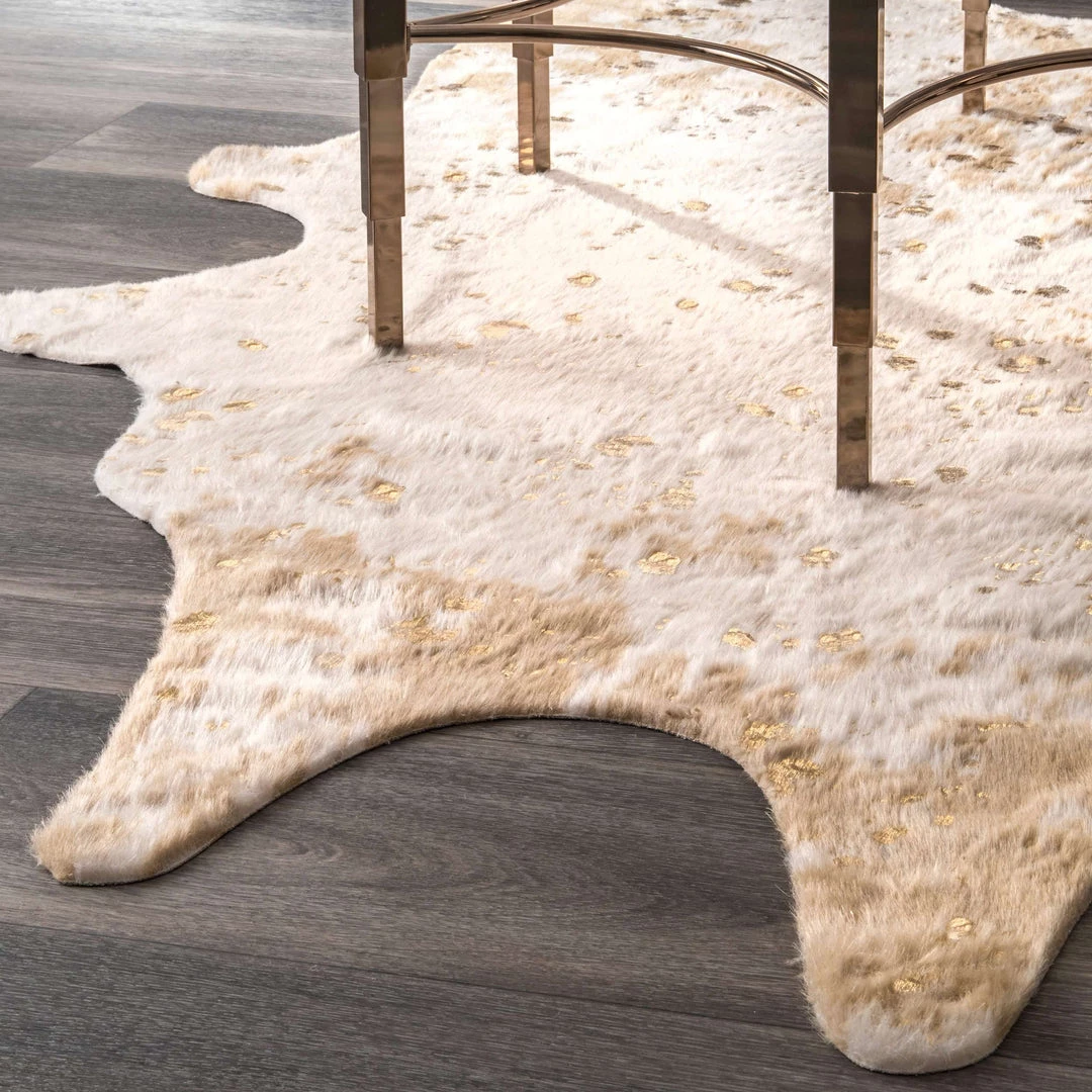 NuLOOM New Arrivals Iraida Faux Cowhide Area Rug 10 NuLOOM New Arrivals Iraida Faux Cowhide Area Rug