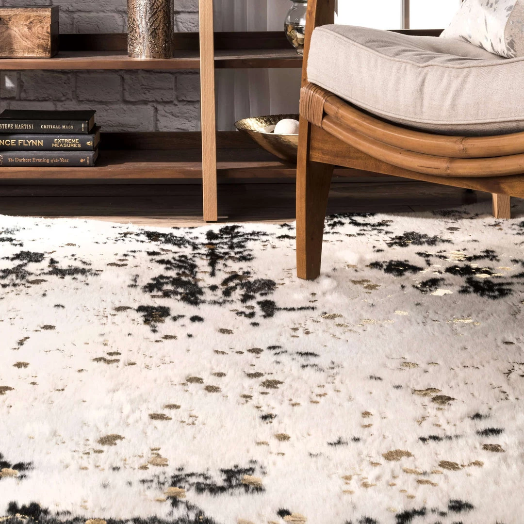 NuLOOM New Arrivals Iraida Faux Cowhide Area Rug 13 NuLOOM New Arrivals Iraida Faux Cowhide Area Rug