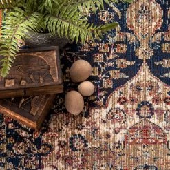 NuLOOM Medium Vintage Medallion Pearle