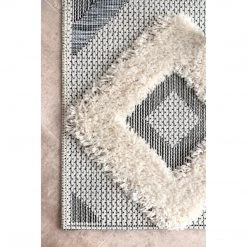 NuLOOM Geometric Trellis Kelly New Arrivals