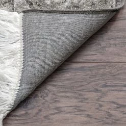 NuLOOM Parviz Nebulous Medallion Medium