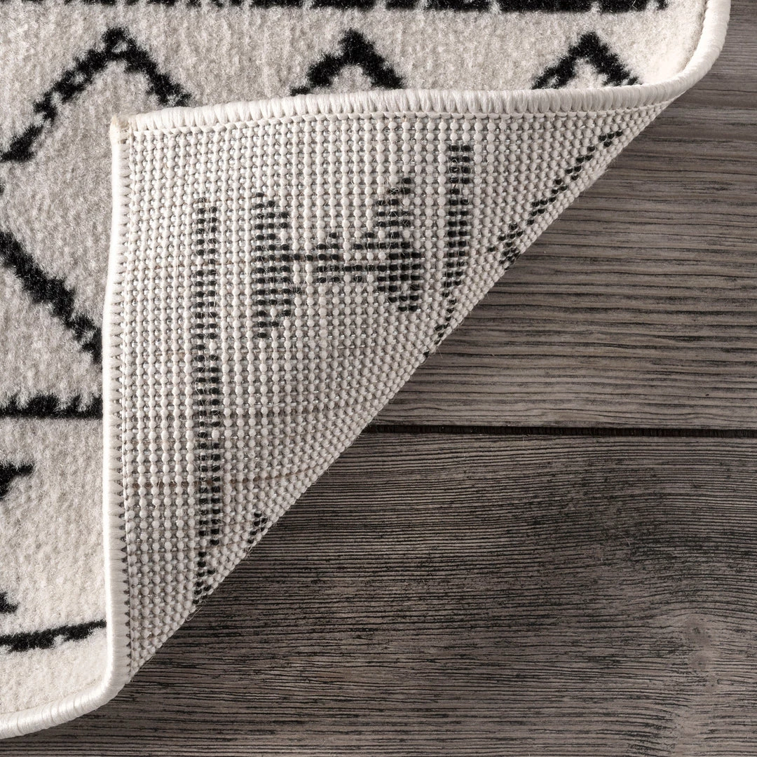 NuLOOM Noa Tribal Moroccan Area Rug 4 NuLOOM Noa Tribal Moroccan Area Rug