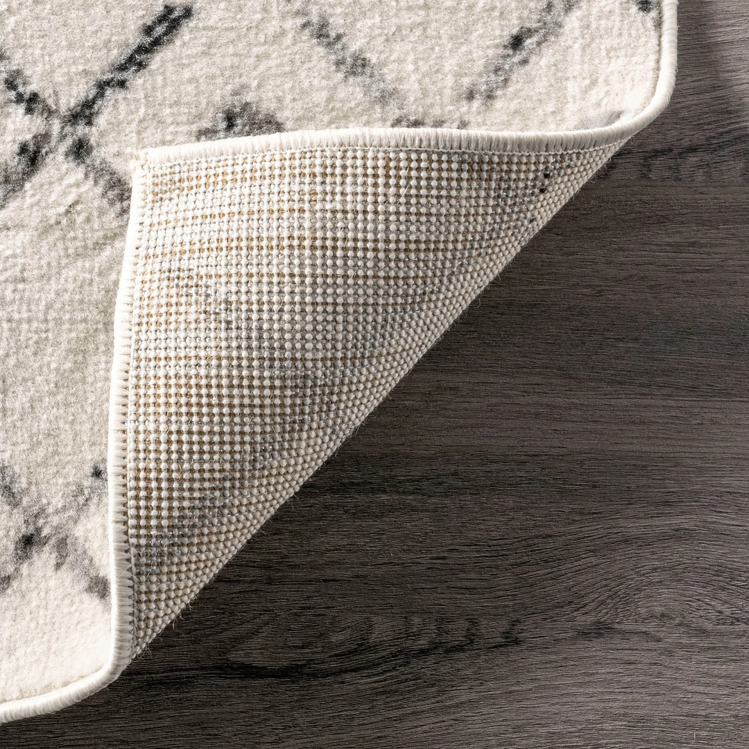 NuLOOM Zola Modern Trellis Area Rug 4 NuLOOM Zola Modern Trellis Area Rug