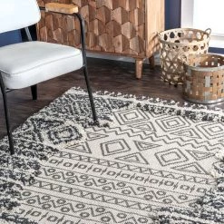 NuLOOM Saylor Carved Shaggy Tribal