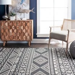 NuLOOM New Arrivals Ryan Banded Tribal Printed Flatweave