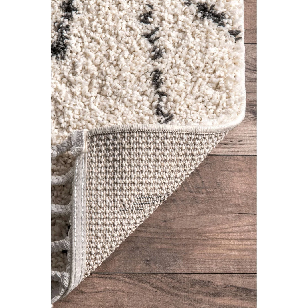 NuLOOM Erin Moroccan Diamond Tassel Rug New Arrivals 4 NuLOOM Erin Moroccan Diamond Tassel Rug New Arrivals