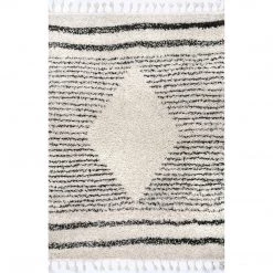 NuLOOM New Arrivals Kiera Moroccan Diamond Tassel Area Rug
