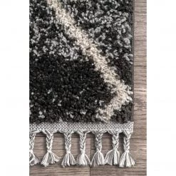 NuLOOM Shannon Moroccan Tassel Shag