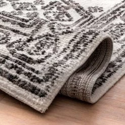 NuLOOM Transitional Medallion Tamar Area Rug 24 NuLOOM Transitional Medallion Tamar Area Rug