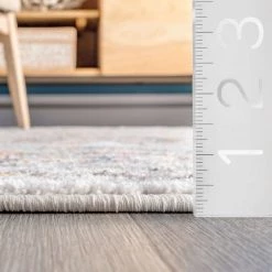 NuLOOM Emilia Gothic Medallion