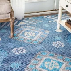 NuLOOM Hand Tufted Tribal Diamond Valene Area Rug