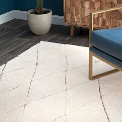 NuLOOM Valentina Stucco Trellis New Arrivals