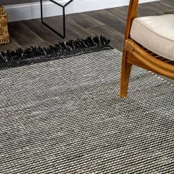 NuLOOM Striped Pinto New Arrivals