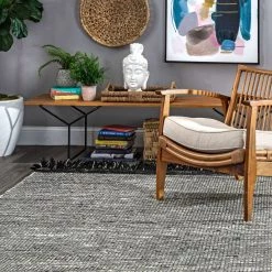 NuLOOM Striped Pinto New Arrivals