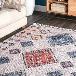 NuLOOM New Arrivals Nakamo Diamond Bed