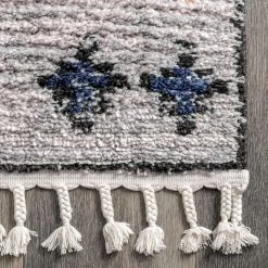 NuLOOM New Arrivals Nakamo Diamond Bed