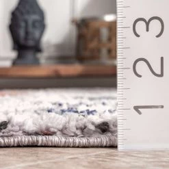 NuLOOM New Arrivals Nakamo Diamond Bed