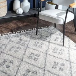 NuLOOM Medium Pipilotti Club Harlequin Shag