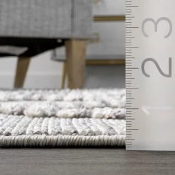 NuLOOM Skylar Textured Cable Trellis Tassel Area Rug