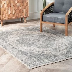 NuLOOM Medium Promise Ornate Medallion Area Rug