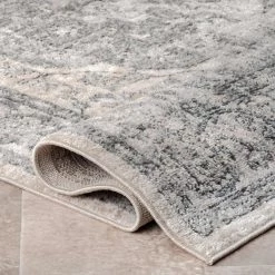 NuLOOM Medium Promise Ornate Medallion Area Rug