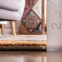 NuLOOM Hand Tufted Giuseppina