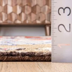 NuLOOM Medium Kaliyah Ivied Gemstone Medallion