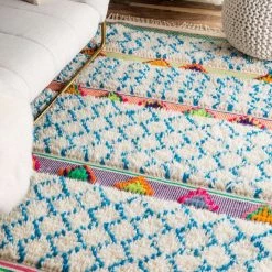 NuLOOM Hand Knotted Yelena Trellis Shag Area Rug Contemporary