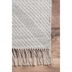 NuLOOM New Arrivals Concetta Trellis Fringe Rug