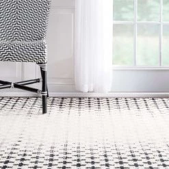 NuLOOM Renna Reversible Tassel Contemporary