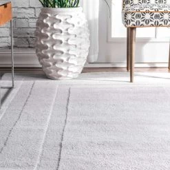 NuLOOM Handmade Border Zamora Area Rug