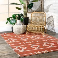 NuLOOM New Arrivals Holland Ethnic Symbols Indoor/Outdoor Area Rug