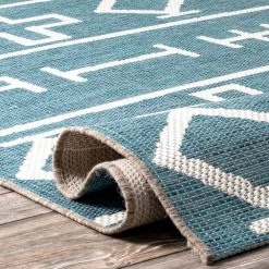 NuLOOM New Arrivals Holland Ethnic Symbols Indoor/Outdoor Area Rug