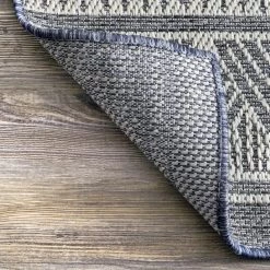 NuLOOM New Arrivals Maia Striped Tribal Indoor/Outdoor Area Rug