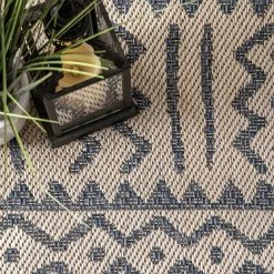 NuLOOM New Arrivals Noemi Tribal Relief Indoor/Outdoor Area Rug