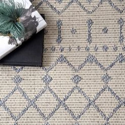 NuLOOM Reina Modern Trellis Indoor/Outdoor Area Rug 8 NuLOOM Reina Modern Trellis Indoor/Outdoor Area Rug