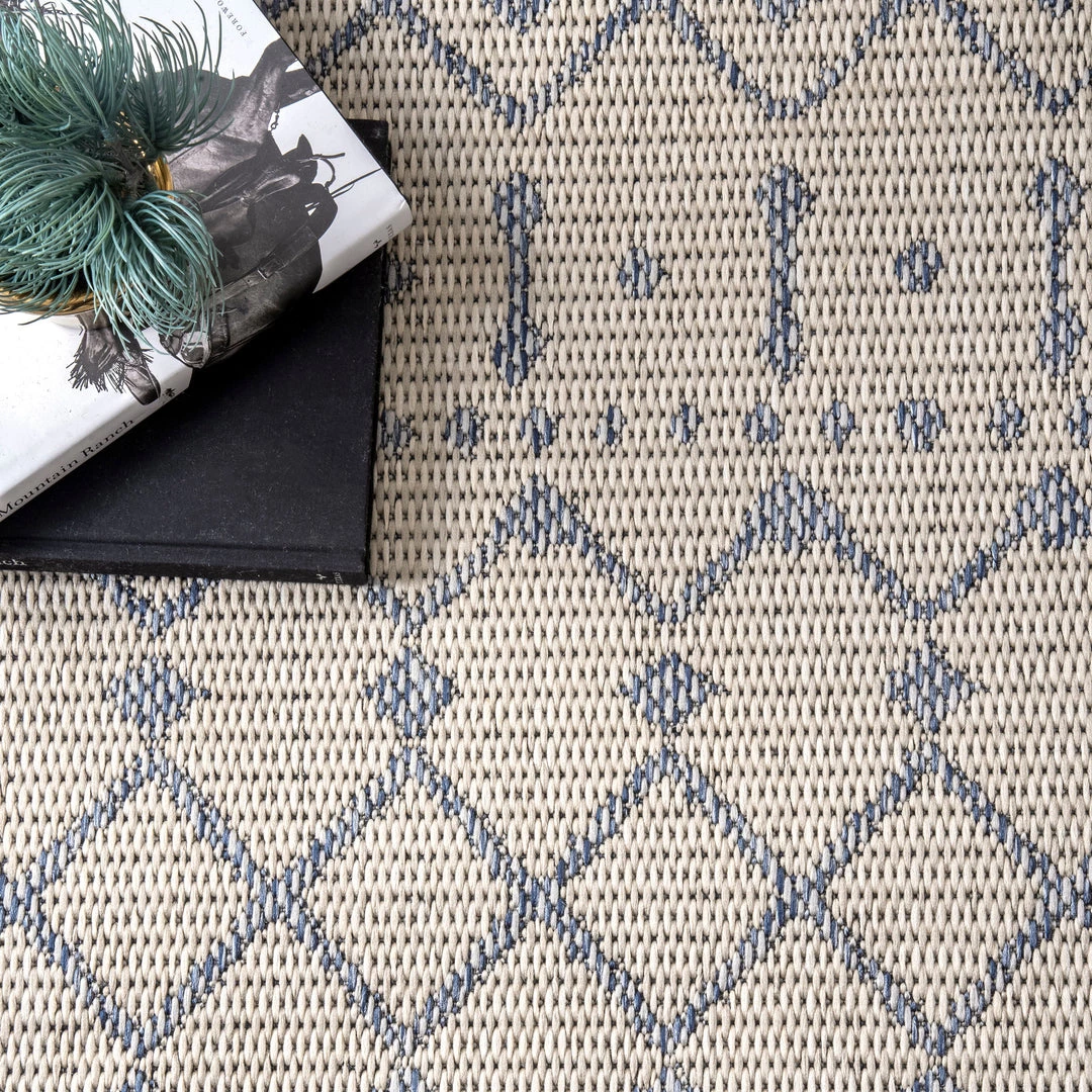 NuLOOM Reina Modern Trellis Indoor/Outdoor Area Rug 4 NuLOOM Reina Modern Trellis Indoor/Outdoor Area Rug