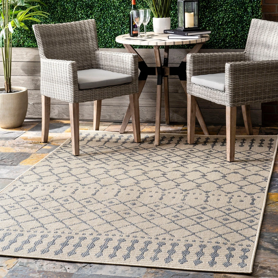 NuLOOM Reina Modern Trellis Indoor/Outdoor Area Rug 2 NuLOOM Reina Modern Trellis Indoor/Outdoor Area Rug
