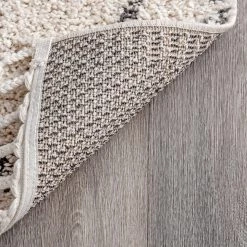 NuLOOM Finley Diamond Helix Tassel