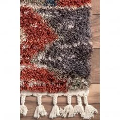 NuLOOM Southwestern Lillian Moroccan Tassel Shag