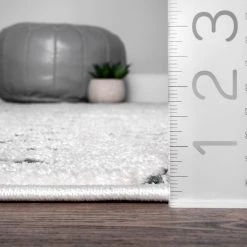 NuLOOM Bailee Soft Fiesta Bands Area Rug