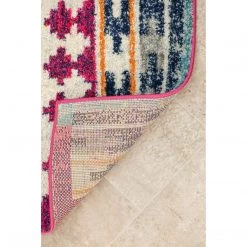 NuLOOM Medium Teagan Aztec Vibrance