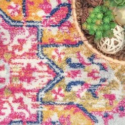 NuLOOM Laila Blooming Medallion