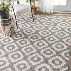 NuLOOM Pixel Trellis Julian Area Rug Contemporary