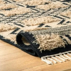 NuLOOM Marianna Shaggy Tribal Stripes