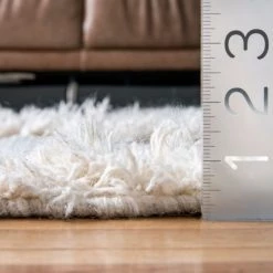 NuLOOM New Arrivals Rebekah Shaggy Regal Tribal