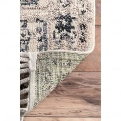 NuLOOM Nadine Persian Tassel Rug