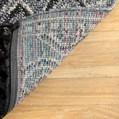 NuLOOM Chenoa Striped Tribal Tassel