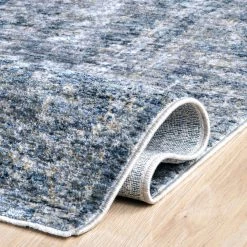 NuLOOM Judith Shrouded Medallion